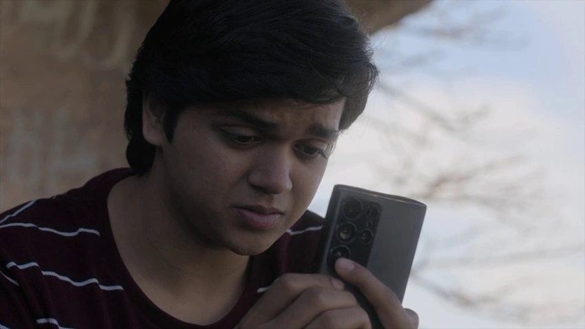 Download Gutar Gu | 2024 | Season 2 | Complete Hindi DD5.1 | Amazon miniTV Original WEB Series | 480p 720p 1080p